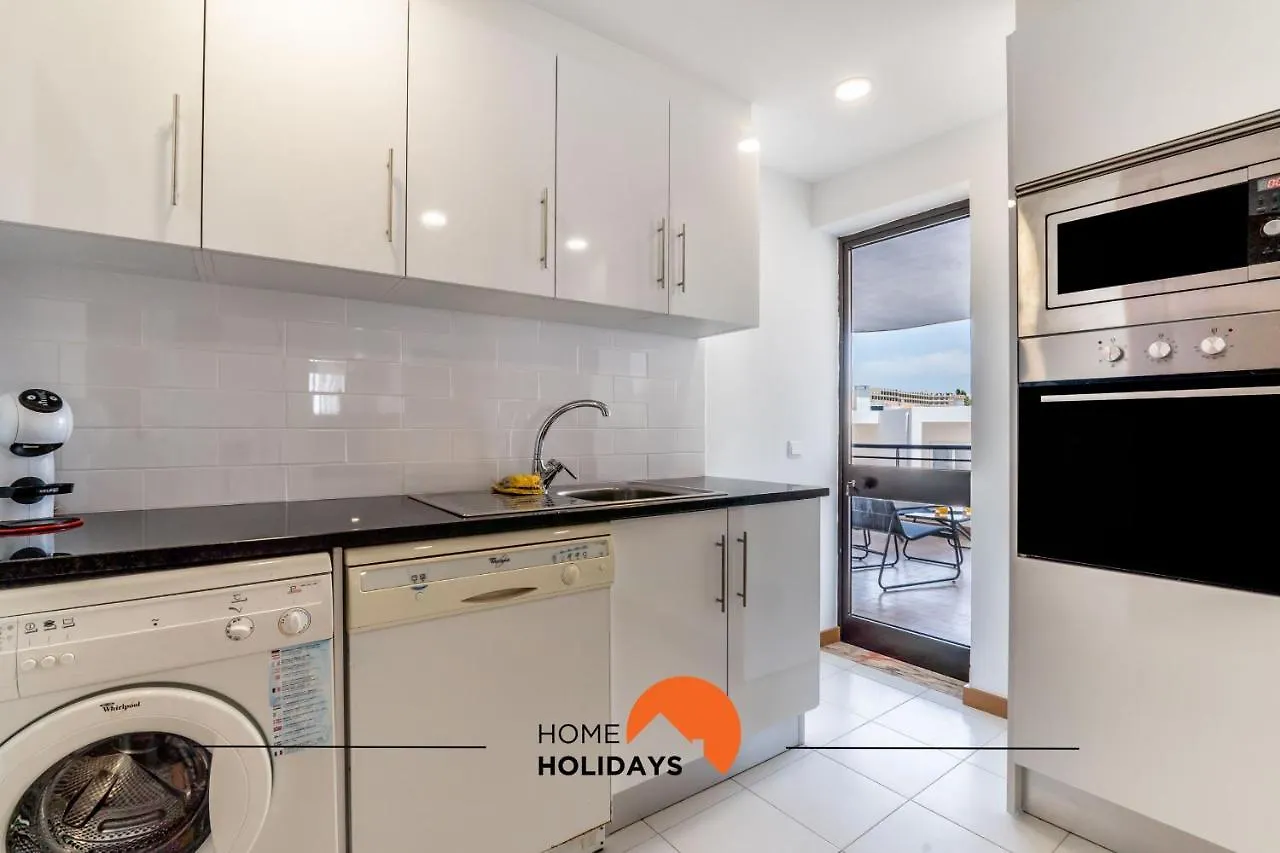 #169 T3 Medronheira By Home Holidays Albufeira 0*,